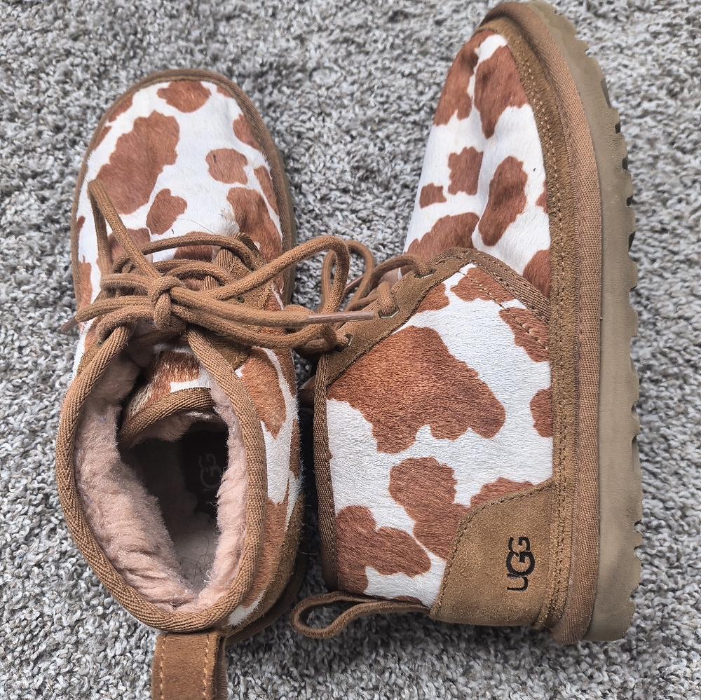Wmns UGG Boots "Neumel Cow Print" Size 8 - Picture 4 of 5
